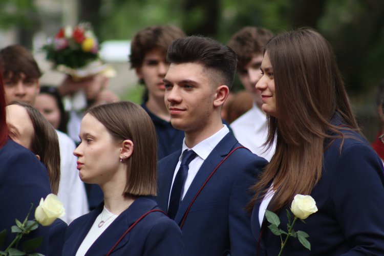 Elballagtak a gimnáziumi tanulók