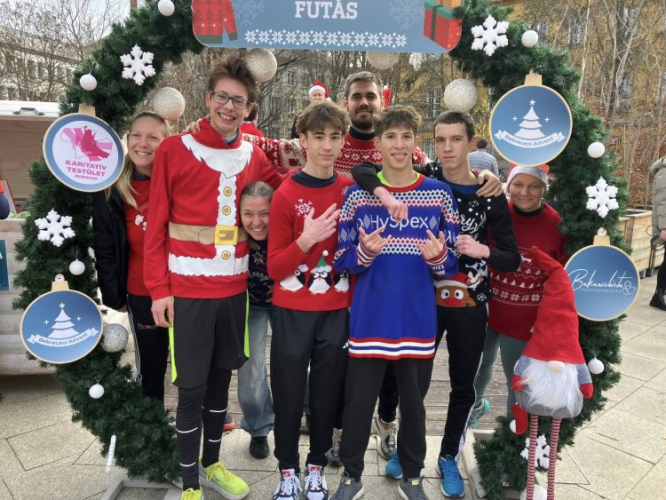 Ronda pulcsis futás