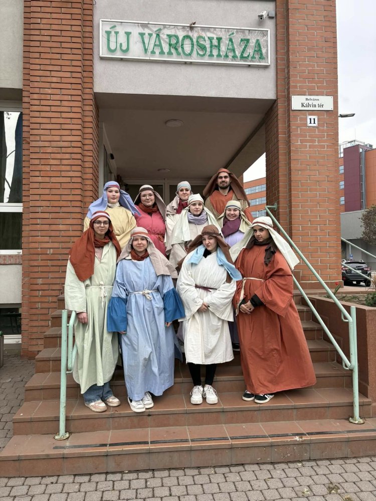 10. jubileumi virágvasárnapi városi keresztút