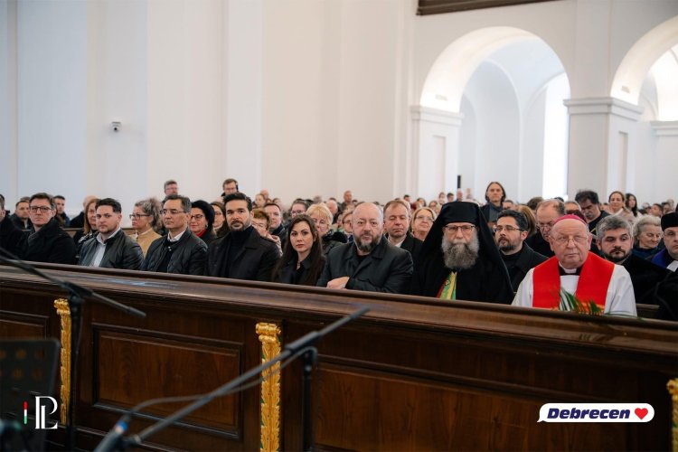 10. jubileumi virágvasárnapi városi keresztút