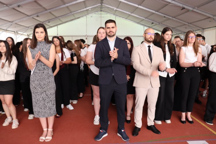 Ünnepélyes keretek között búcsúztattuk a 2025/2026-os tanévet.