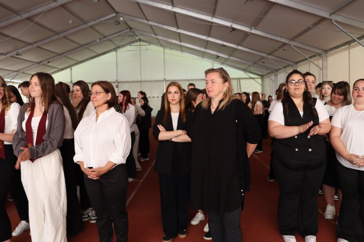 Ünnepélyes keretek között búcsúztattuk a 2025/2026-os tanévet.