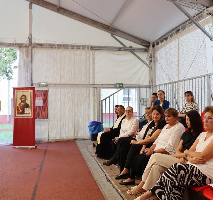 Tanévnyitó és kettős jubileum a Szent Lászlóban