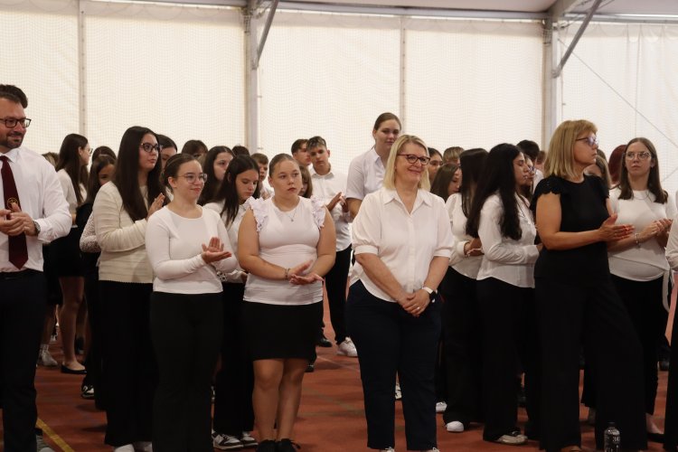 Tanévnyitó és kettős jubileum a Szent Lászlóban