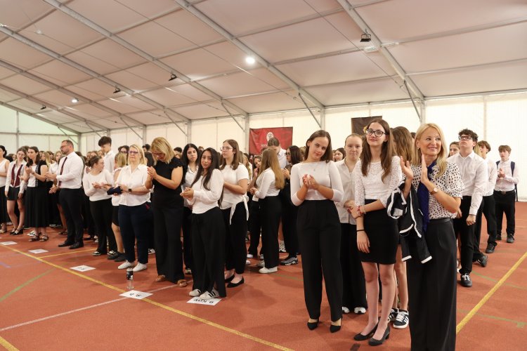 Tanévnyitó és kettős jubileum a Szent Lászlóban