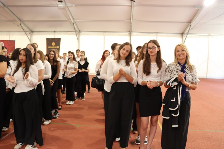 Tanévnyitó és kettős jubileum a Szent Lászlóban