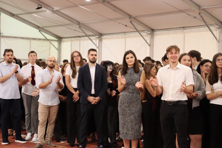 Tanévnyitó és kettős jubileum a Szent Lászlóban